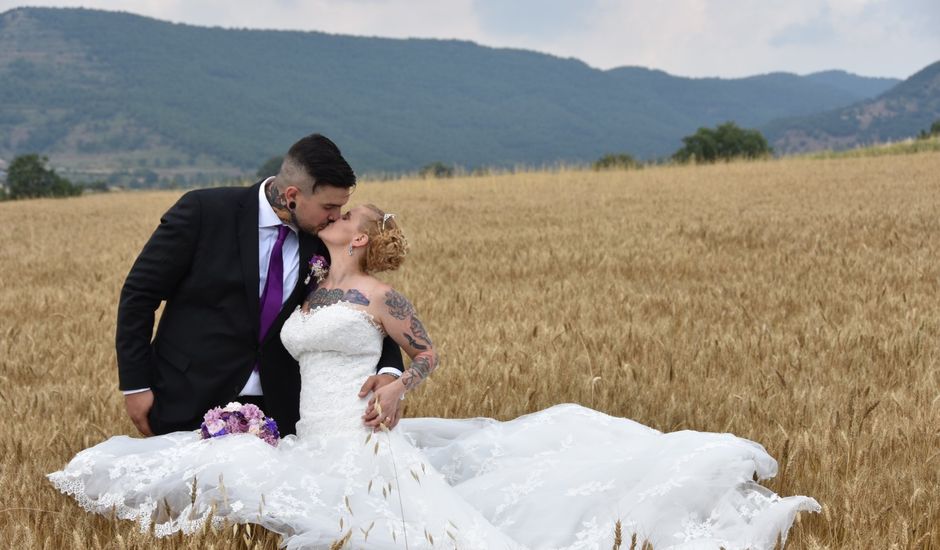 La boda de Nico y Bere en Sant Boi De Llobregat, Barcelona