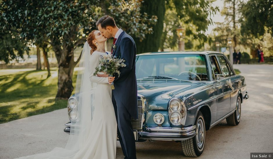 La boda de Víctor y Carlota en Madrid, Madrid