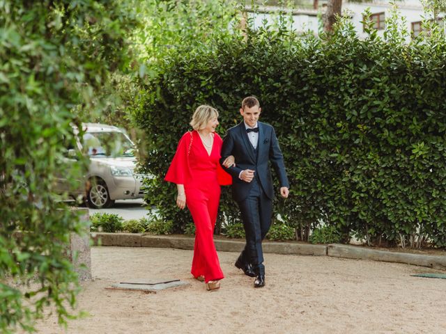 La boda de Albert y Irma en Cabrera De Mar, Barcelona 34