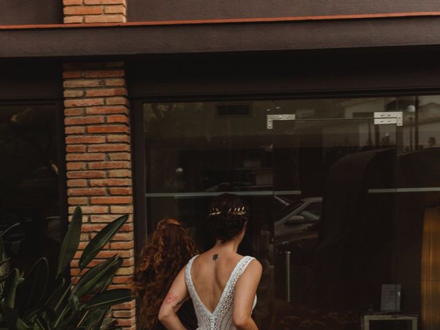 La boda de Albert y Irma en Cabrera De Mar, Barcelona 38