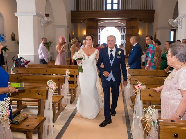 La boda de Juan y Cristina en Arenas, Málaga 17
