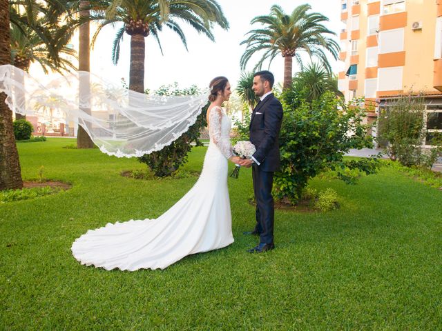 La boda de Juan y Cristina en Arenas, Málaga 30
