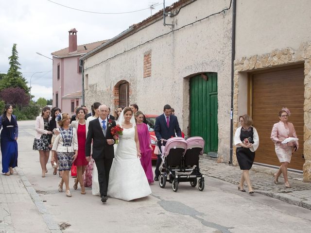 La boda de Óscar y Estrella en La Lastrilla, Segovia 17