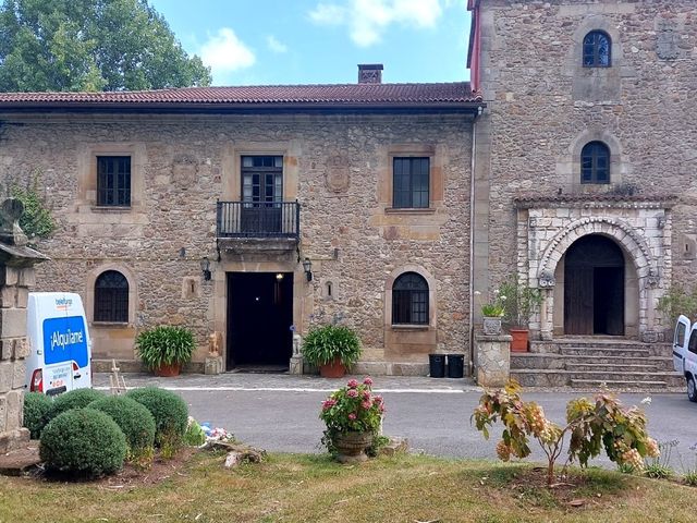 La boda de Aristóteles  y Tamara en Villabona (Llanera), Asturias 2