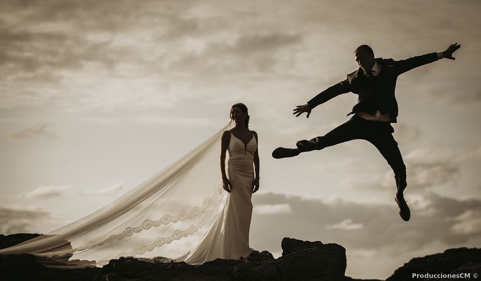 La boda de Ramiro y Naray en Posada De Llanera, Asturias