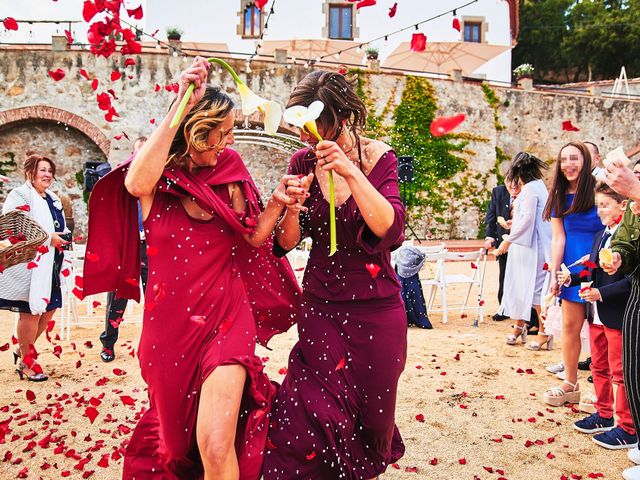 La boda de Silvia y Marta en Arenys De Munt, Barcelona 28