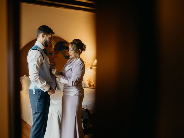 La boda de Carlos y Araceli en Torrecaballeros, Segovia 11