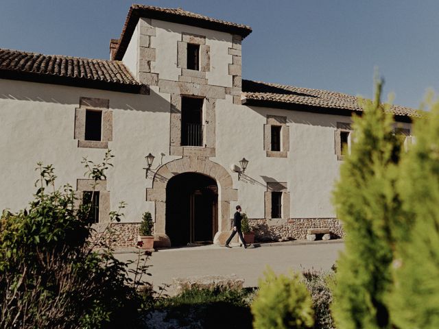 La boda de Nico y Laura en Torremocha Del Jarama, Madrid 34