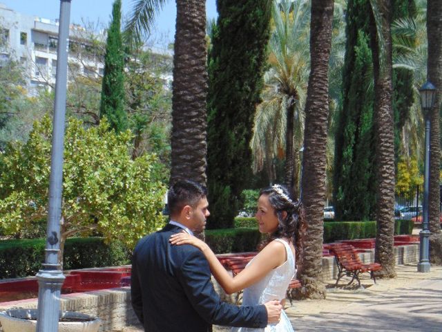 La boda de Miguel y Ana Belén  en Sevilla, Sevilla 1