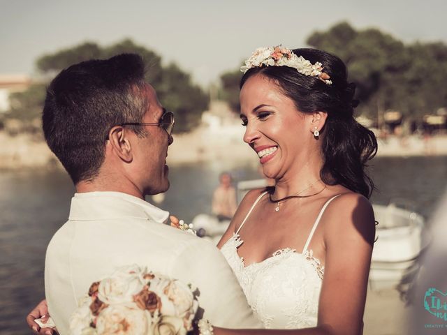 La boda de Lorena y Javier en Cala Conta, Islas Baleares 26