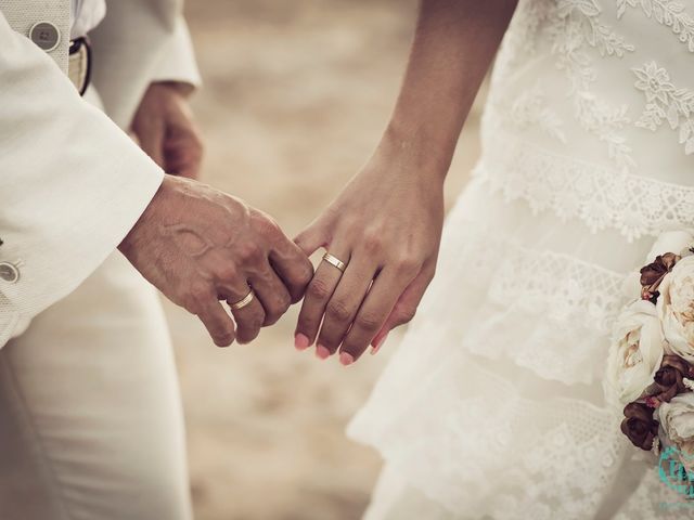 La boda de Lorena y Javier en Cala Conta, Islas Baleares 65