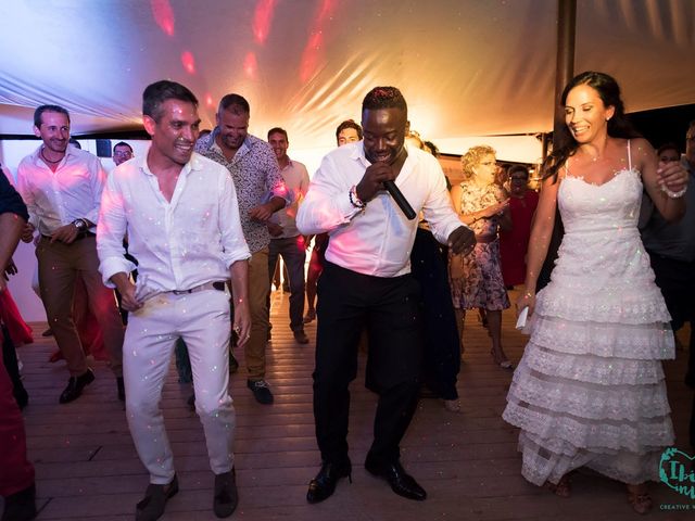 La boda de Lorena y Javier en Cala Conta, Islas Baleares 73