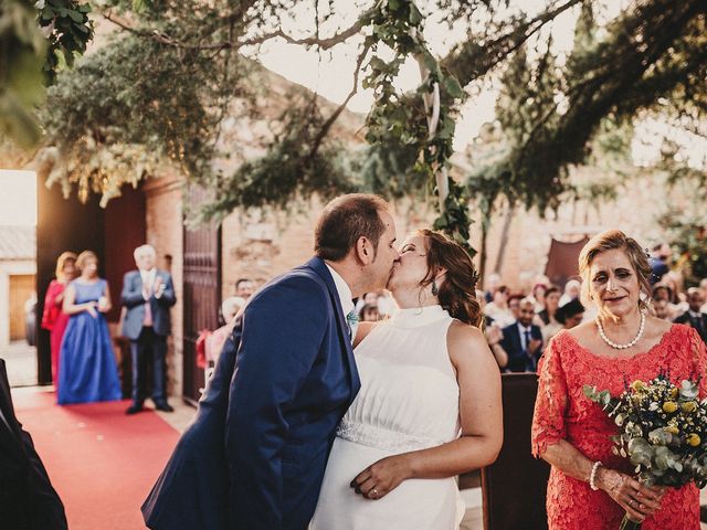 La boda de Luis Mariano y Rocío en Ballesteros De Calatrava, Ciudad Real 66