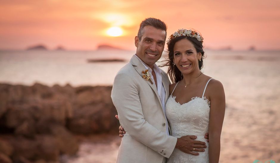La boda de Lorena y Javier en Cala Conta, Islas Baleares