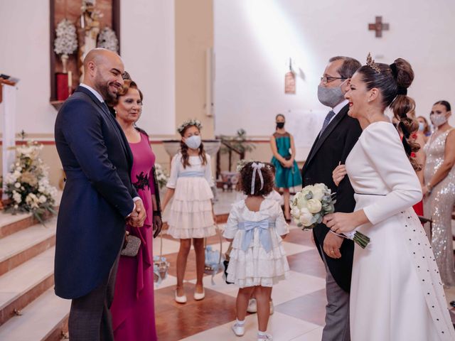 La boda de Carlos y Lole en Bollullos De La Mitacion, Sevilla 41