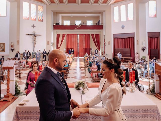 La boda de Carlos y Lole en Bollullos De La Mitacion, Sevilla 48