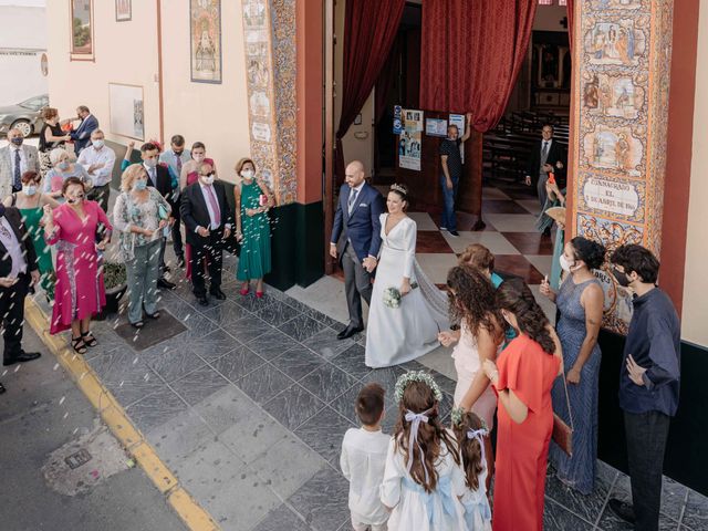 La boda de Carlos y Lole en Bollullos De La Mitacion, Sevilla 52