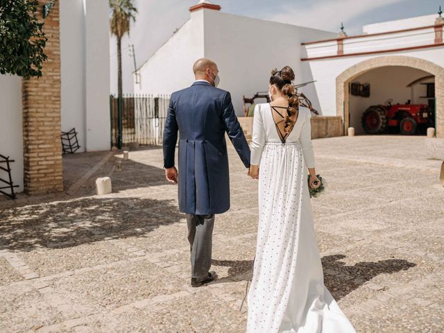 La boda de Carlos y Lole en Bollullos De La Mitacion, Sevilla 69