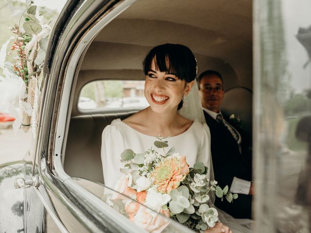 La boda de Ricardo y Leticia en La Cortina (Ujo), Asturias 18