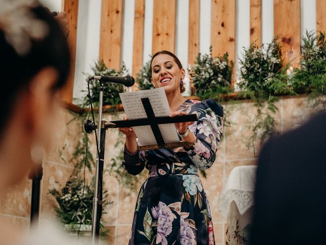 La boda de Ricardo y Leticia en La Cortina (Ujo), Asturias 28