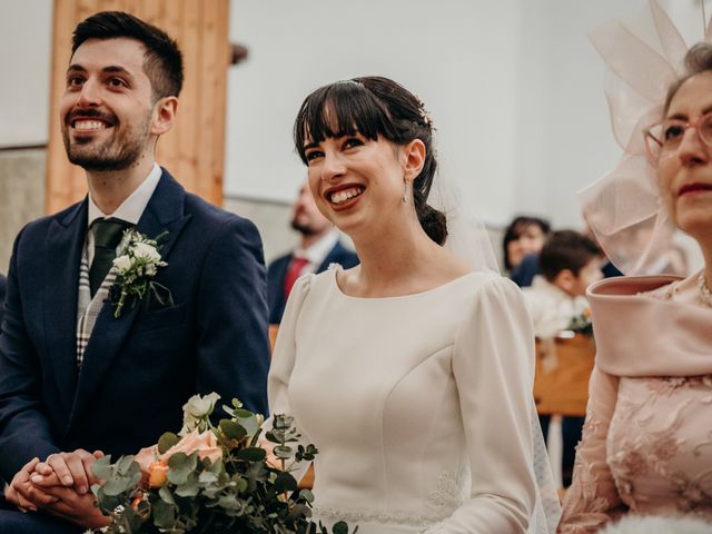 La boda de Ricardo y Leticia en La Cortina (Ujo), Asturias 29