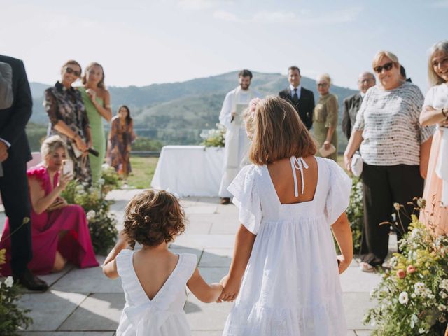 La boda de Jon y Irati en Yanci/igantzi, Navarra 25