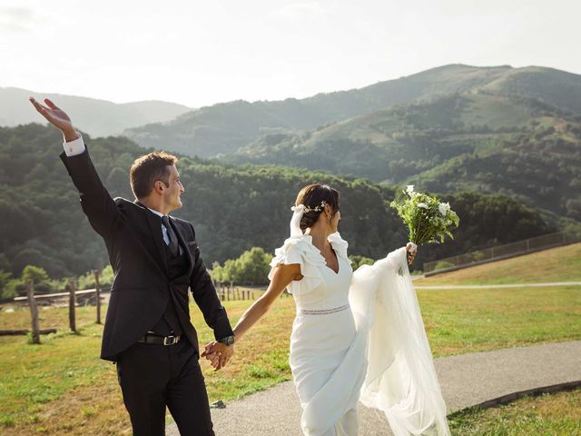 La boda de Jon y Irati en Yanci/igantzi, Navarra 44