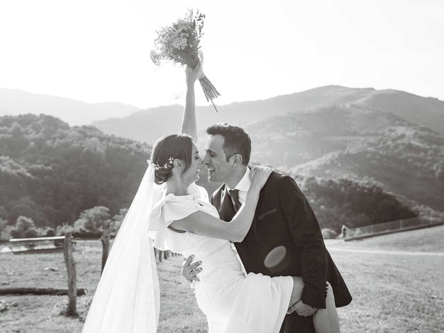 La boda de Jon y Irati en Yanci/igantzi, Navarra 62