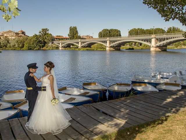 La boda de Alexandra y Domingo en Salamanca, Salamanca 39