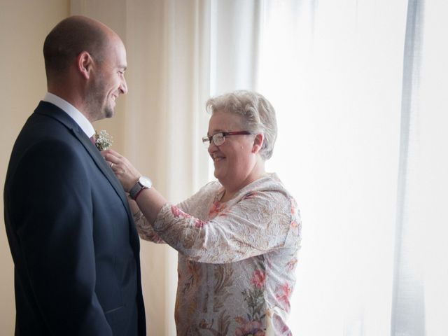 La boda de Dani y Marta en Rafelbunyol/rafelbuñol, Valencia 15