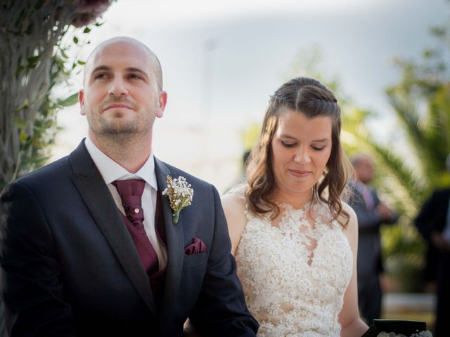 La boda de Dani y Marta en Rafelbunyol/rafelbuñol, Valencia 30