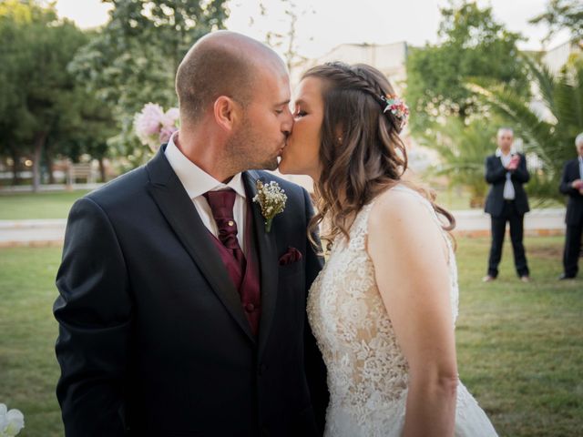 La boda de Dani y Marta en Rafelbunyol/rafelbuñol, Valencia 45