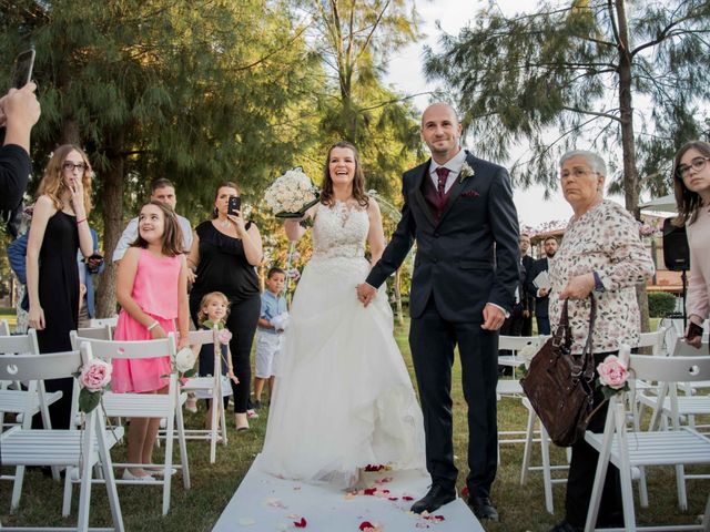 La boda de Dani y Marta en Rafelbunyol/rafelbuñol, Valencia 47