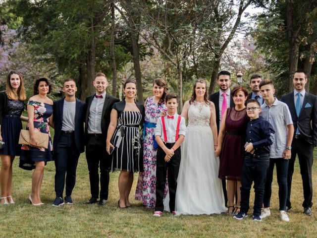 La boda de Dani y Marta en Rafelbunyol/rafelbuñol, Valencia 60