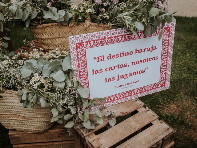 La boda de Gonzalo y Clara en San Bernardo, Valladolid 38