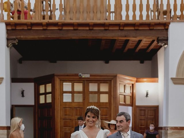 La boda de María y Daniel en Villarrubia De Los Ojos, Ciudad Real 48