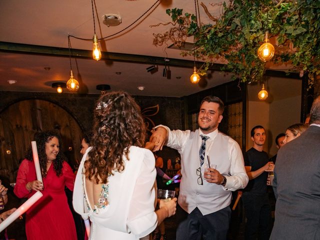 La boda de Alberto y Tamara en Gijón, Asturias 152