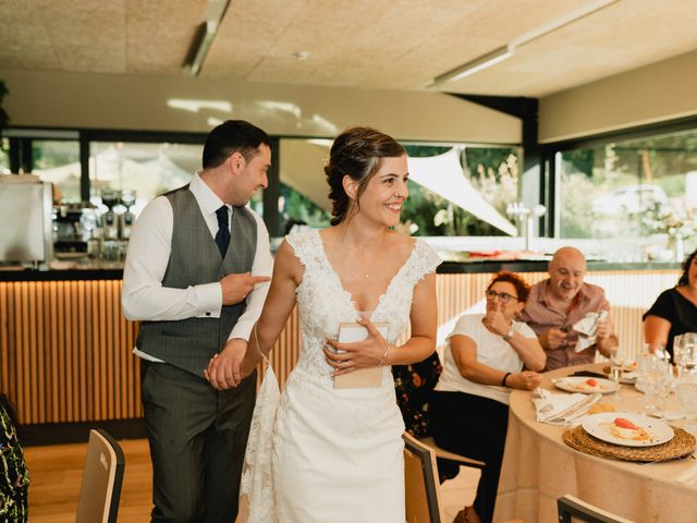 La boda de Alazne y Julen en Donostia-San Sebastián, Guipúzcoa 23