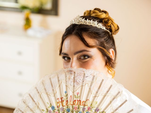 La boda de Adrián  y Helena en Utiel, Valencia 1