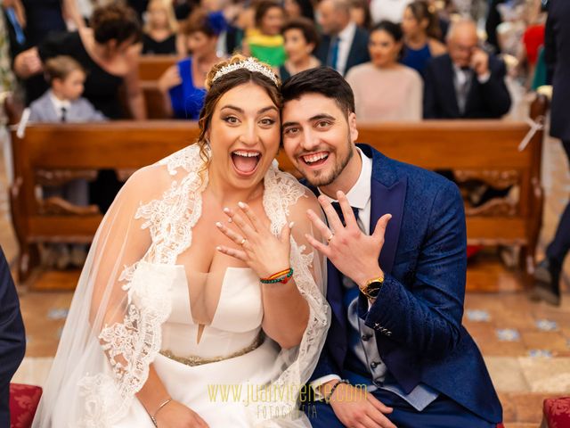 La boda de Adrián  y Helena en Utiel, Valencia 7