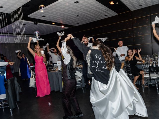 La boda de Raquel y Carla  en Fraga, Huesca 1