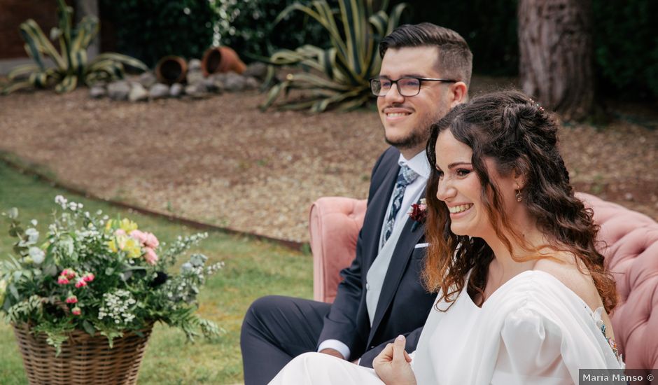 La boda de Alberto y Tamara en Gijón, Asturias