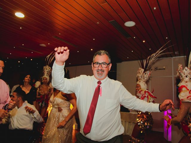 La boda de Ricardo y Zeben en Puerto De La Cruz, Santa Cruz de Tenerife 39