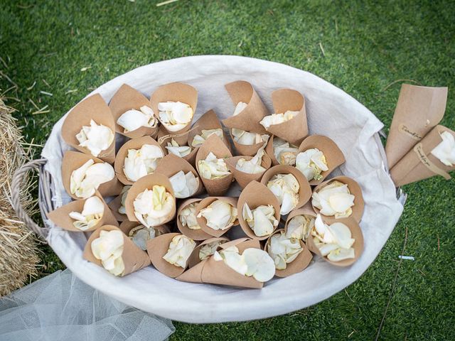 La boda de Saúl y Sandra en Valdemorillo, Madrid 28