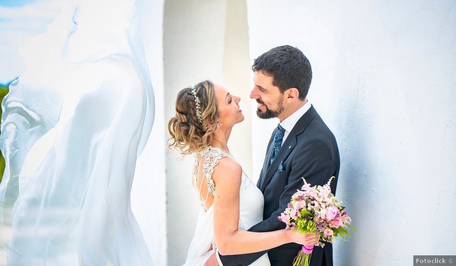 La boda de Álvaro y Bárbara en Cadreita, Navarra