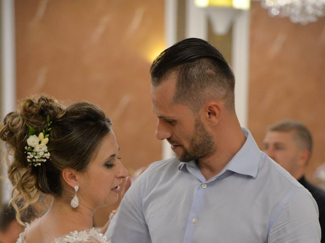La boda de Adrian y Alina en Rumanes, Asturias 19