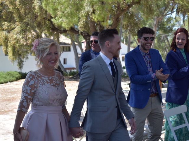 La boda de Victor  y Mónica  en Xàtiva, Valencia 20