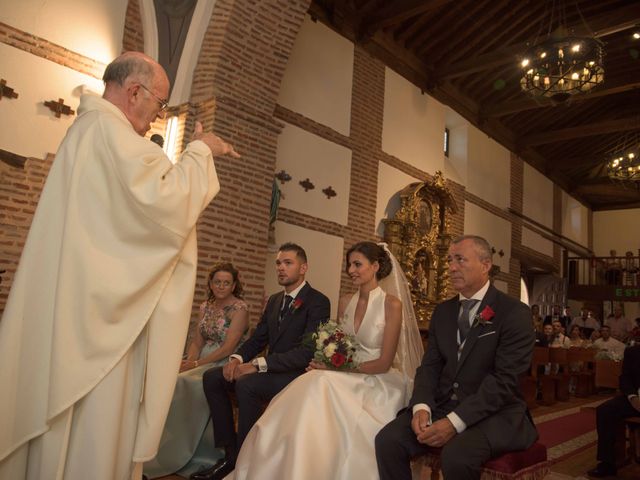 La boda de Eduardo y Mónica en León, León 6