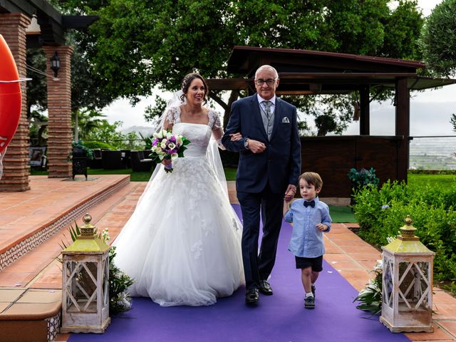 La boda de Carlos y Alicia en Alhaurin El Grande, Málaga 53