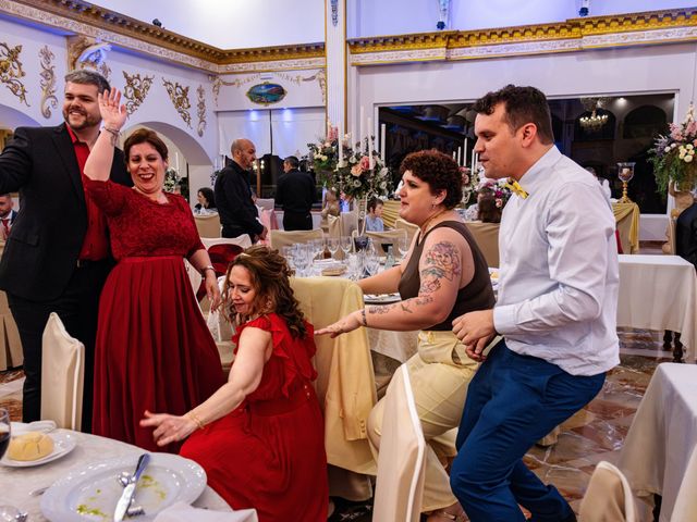 La boda de Carlos y Alicia en Alhaurin El Grande, Málaga 111